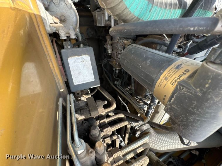 image for item DU9262 2006 ASV Posi-Track RC85 tracked skid steer loader