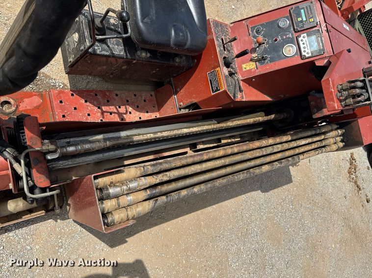 image for item DU9265 2001 Ditch Witch JT520 directional boring unit