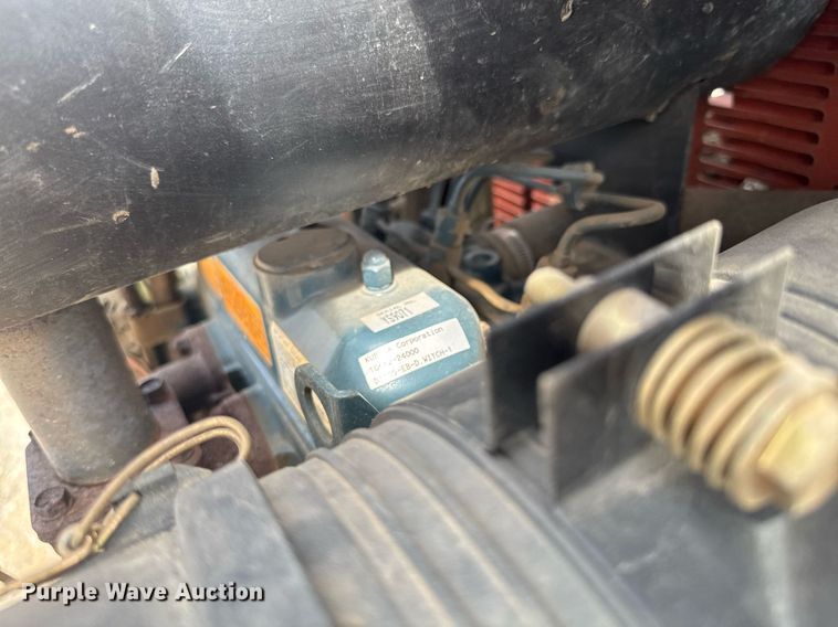 image for item DU9265 2001 Ditch Witch JT520 directional boring unit