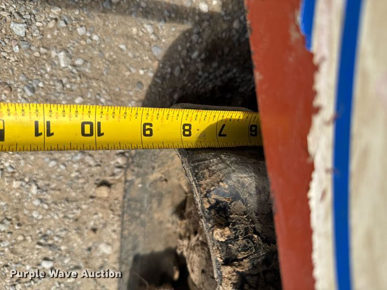 image for item DU9265 2001 Ditch Witch JT520 directional boring unit