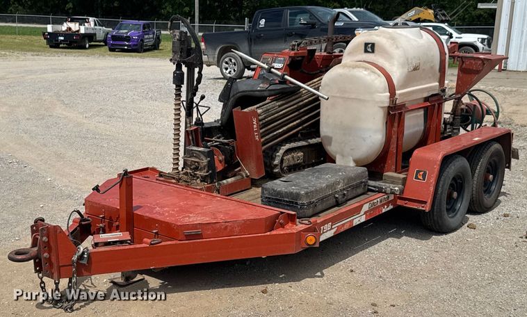 image for item DU9265 2001 Ditch Witch JT520 directional boring unit