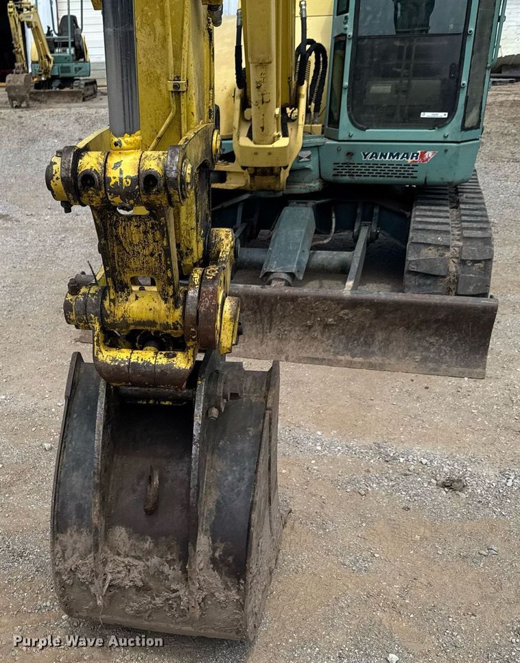 image for item DU9266 2005 Yanmar VIO75-A mini excavator