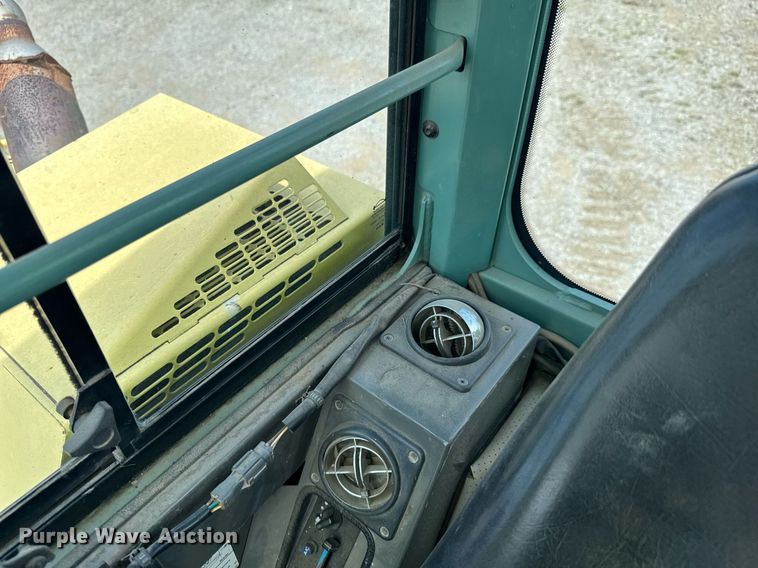 image for item DU9266 2005 Yanmar VIO75-A mini excavator