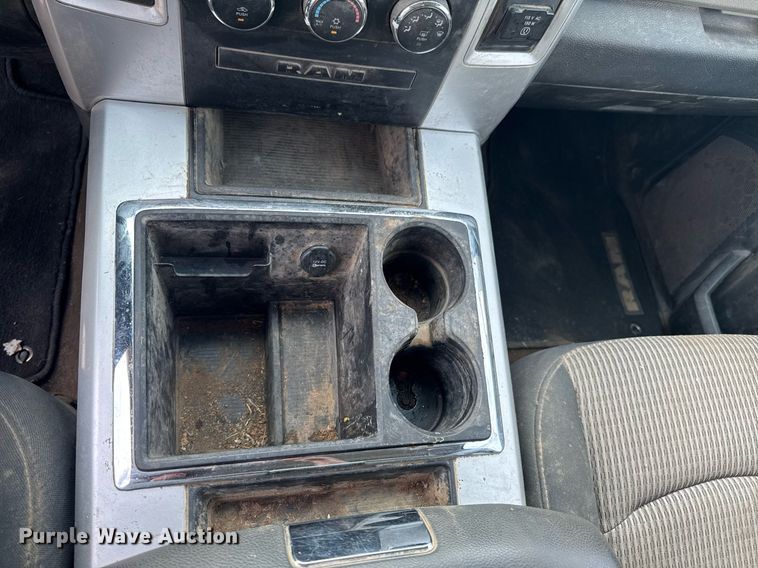 image for item DU9267 2012 Dodge Ram 3500 Crew Cab pickup truck