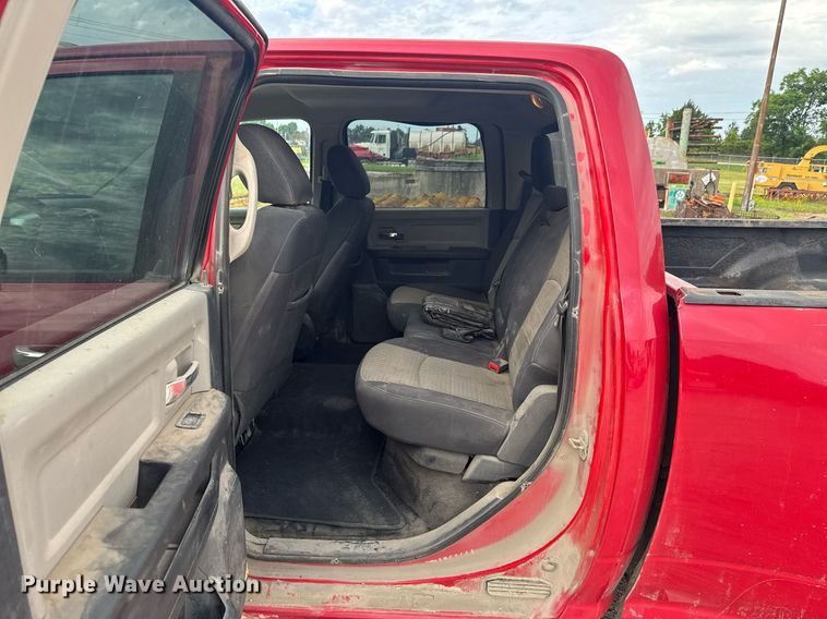 image for item DU9267 2012 Dodge Ram 3500 Crew Cab pickup truck