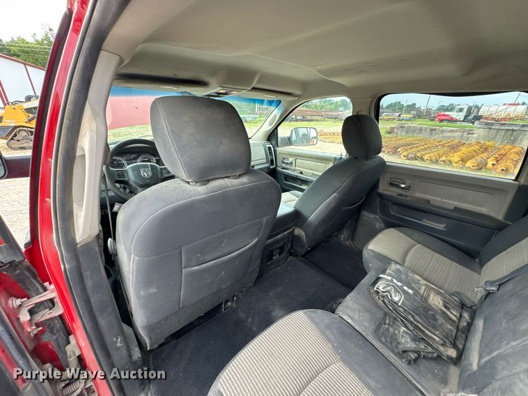 image for item DU9267 2012 Dodge Ram 3500 Crew Cab pickup truck