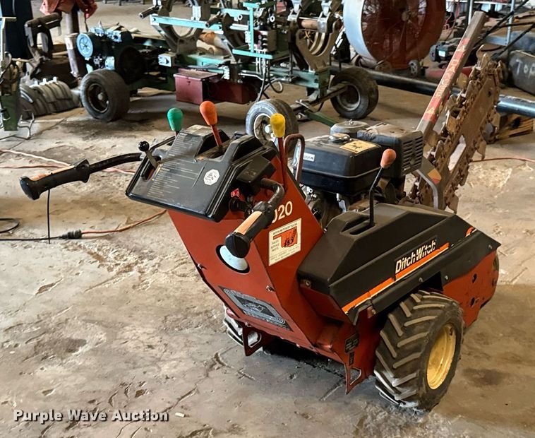 image for item DU9269 Ditch Witch 1020H trencher