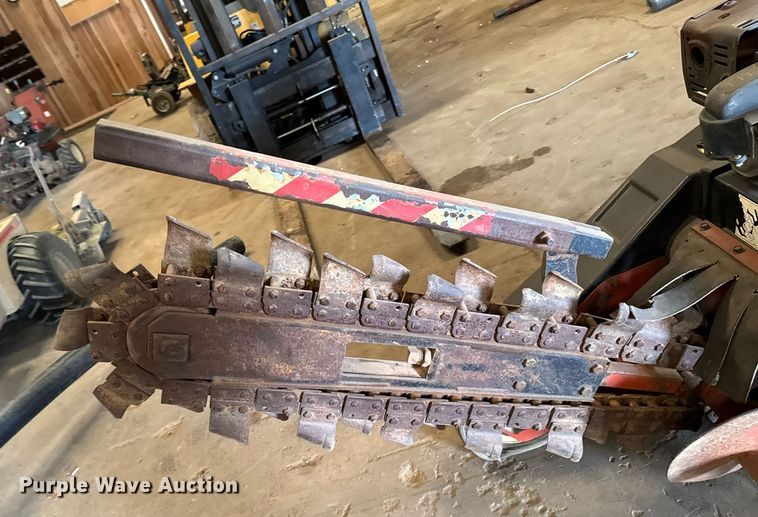image for item DU9269 Ditch Witch 1020H trencher