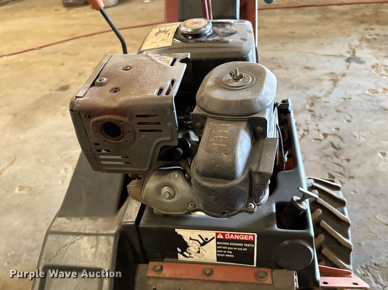image for item DU9269 Ditch Witch 1020H trencher