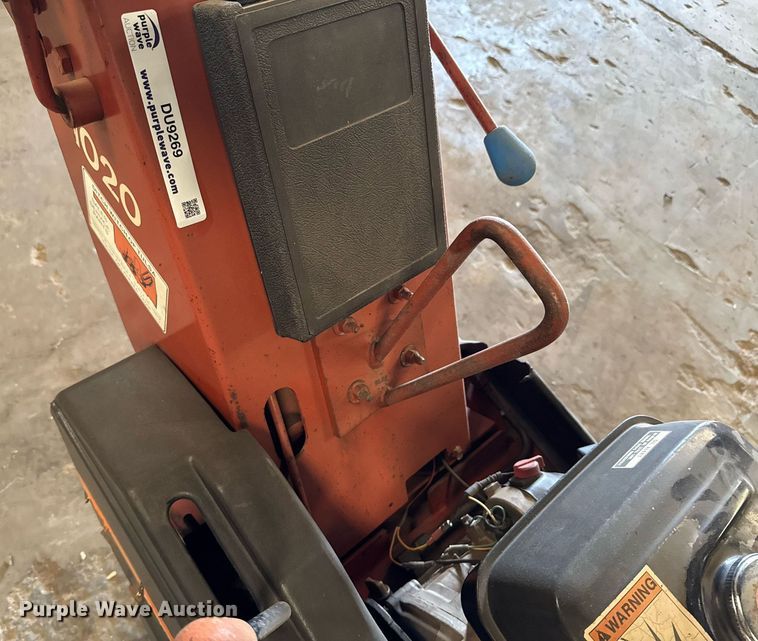 image for item DU9269 Ditch Witch 1020H trencher