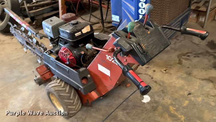 image for item DU9270 Ditch Witch 1020H trencher