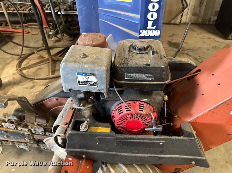 image for item DU9270 Ditch Witch 1020H trencher