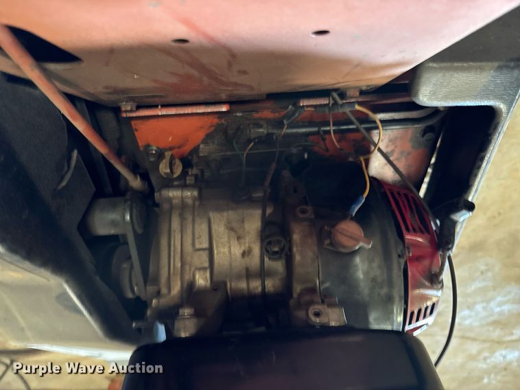 image for item DU9270 Ditch Witch 1020H trencher