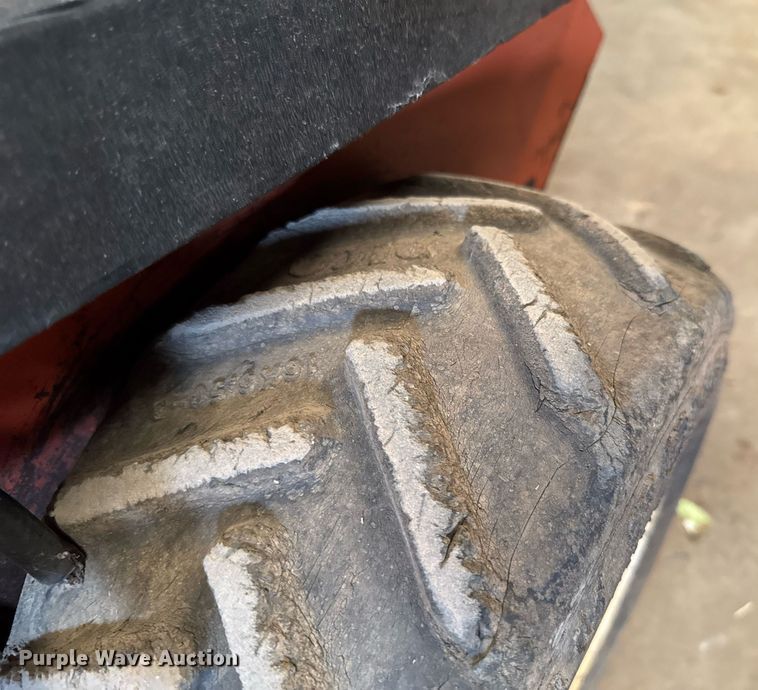 image for item DU9270 Ditch Witch 1020H trencher