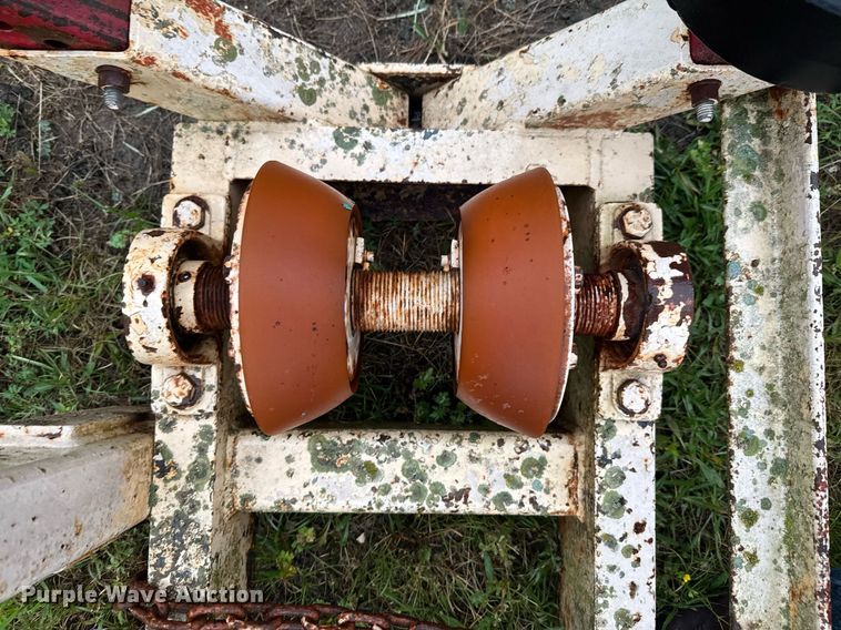 image for item DU9274 Eagle pipe cradle