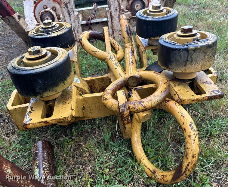 image for item DU9275 Pipe cradle