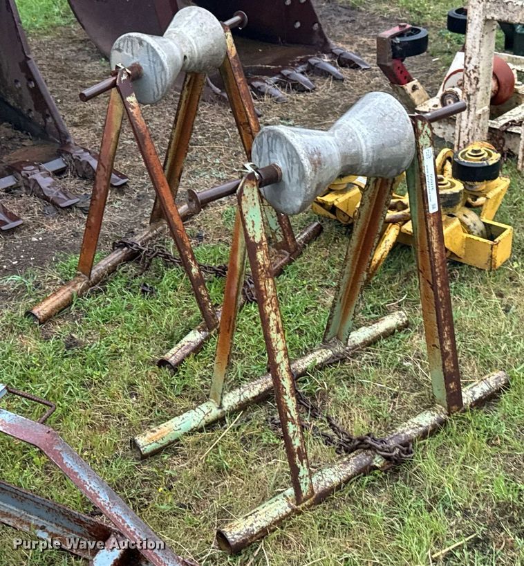 image for item DU9276 (2) pipe rollers