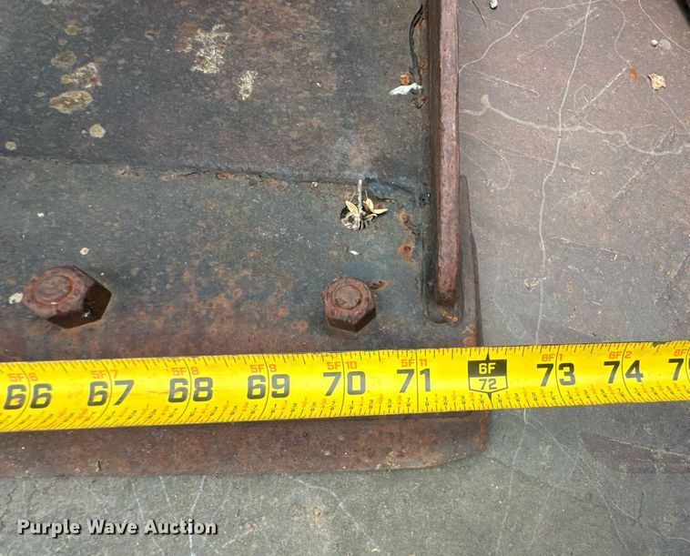 image for item DU9280 Bobcat 157-7225 skid steer grapple bucket