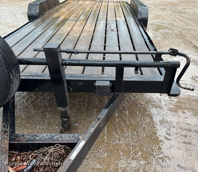 image for item DU9283 2006 Maxey equipment trailer