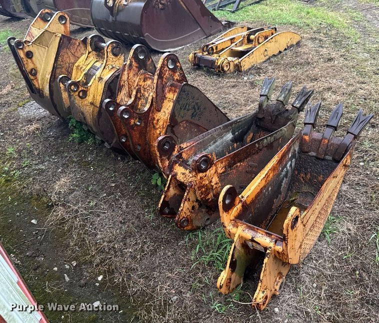 image for item DU9289 (5) buckets