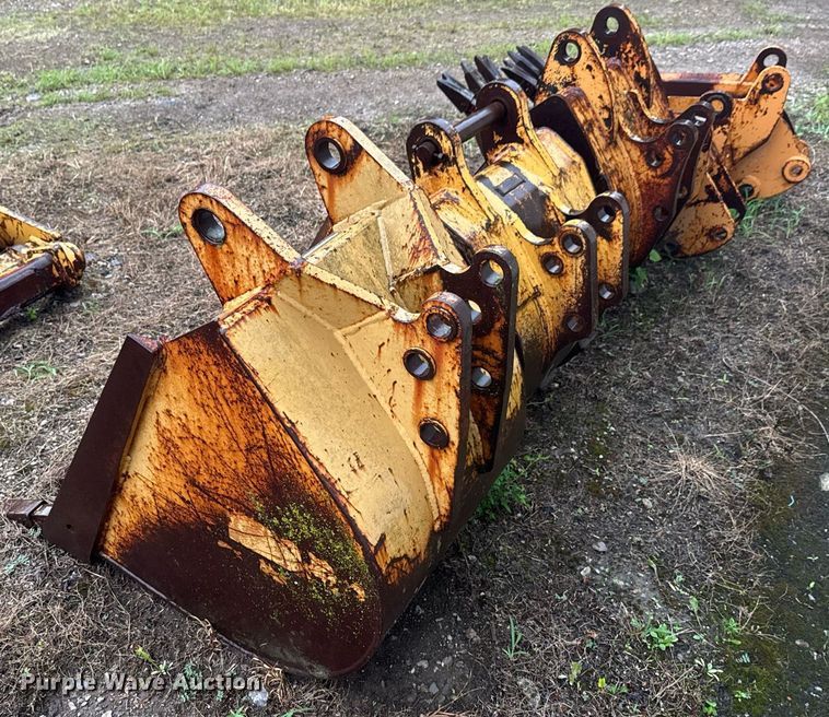 image for item DU9289 (5) buckets