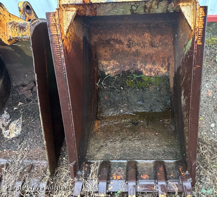 image for item DU9289 (5) buckets