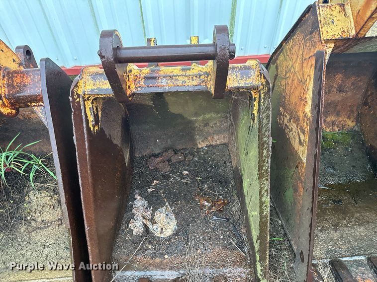 image for item DU9289 (5) buckets