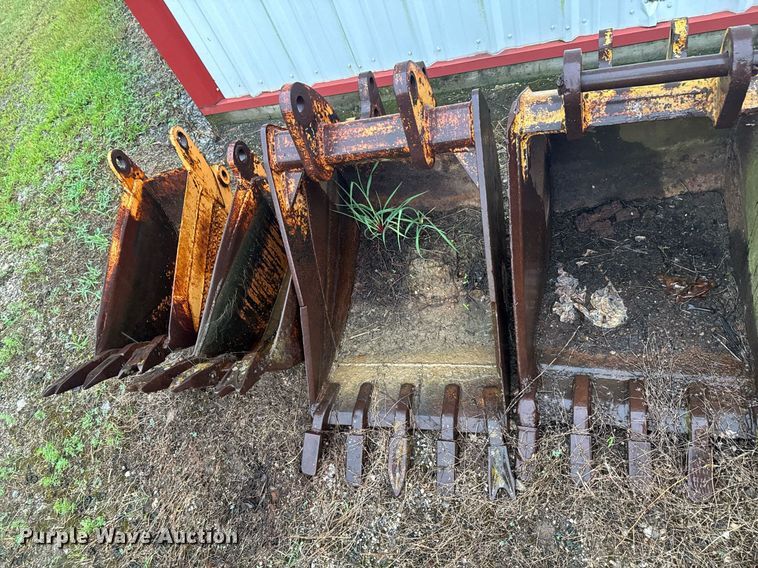 image for item DU9289 (5) buckets