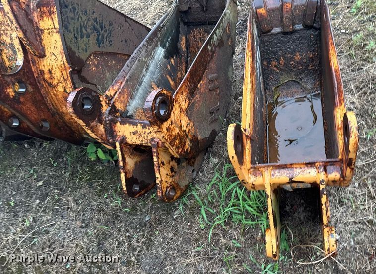 image for item DU9289 (5) buckets