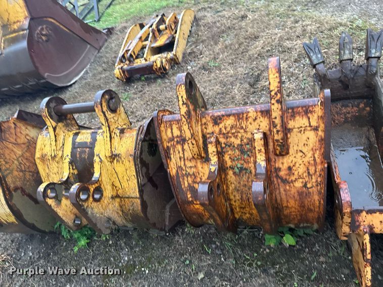 image for item DU9289 (5) buckets