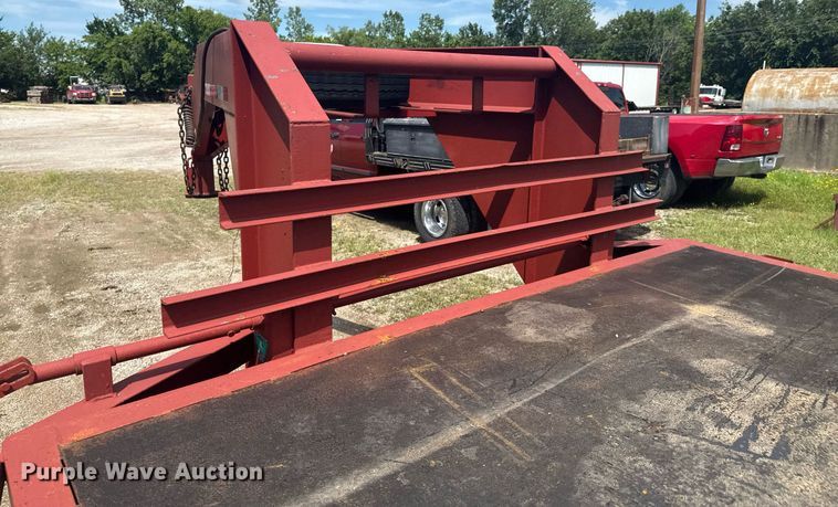 image for item DU9290 1998 Shop built equipment trailer