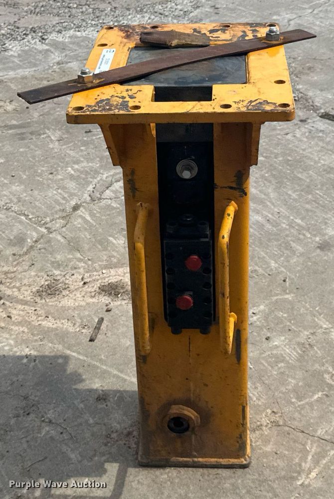 image for item DU9291 2006 Arrowhead S60 breaker