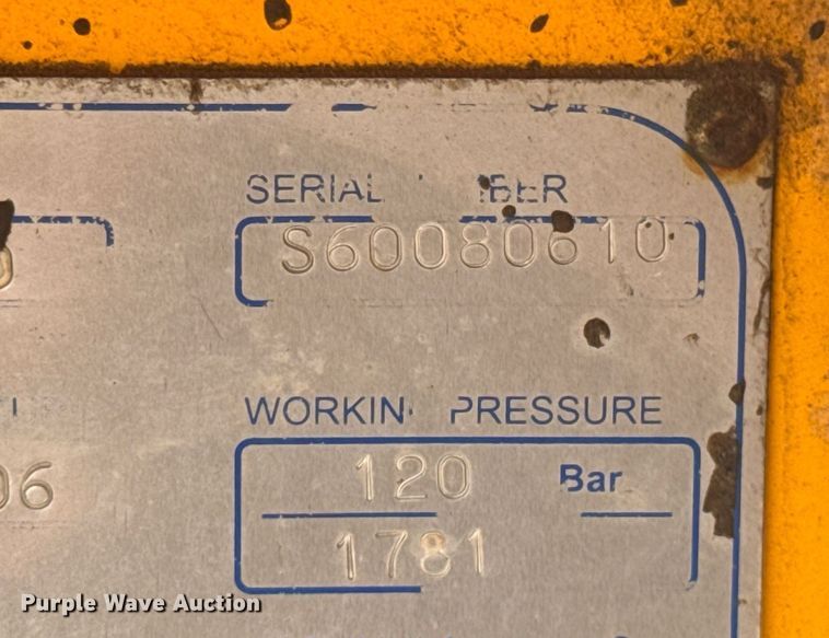 image for item DU9291 2006 Arrowhead S60 breaker