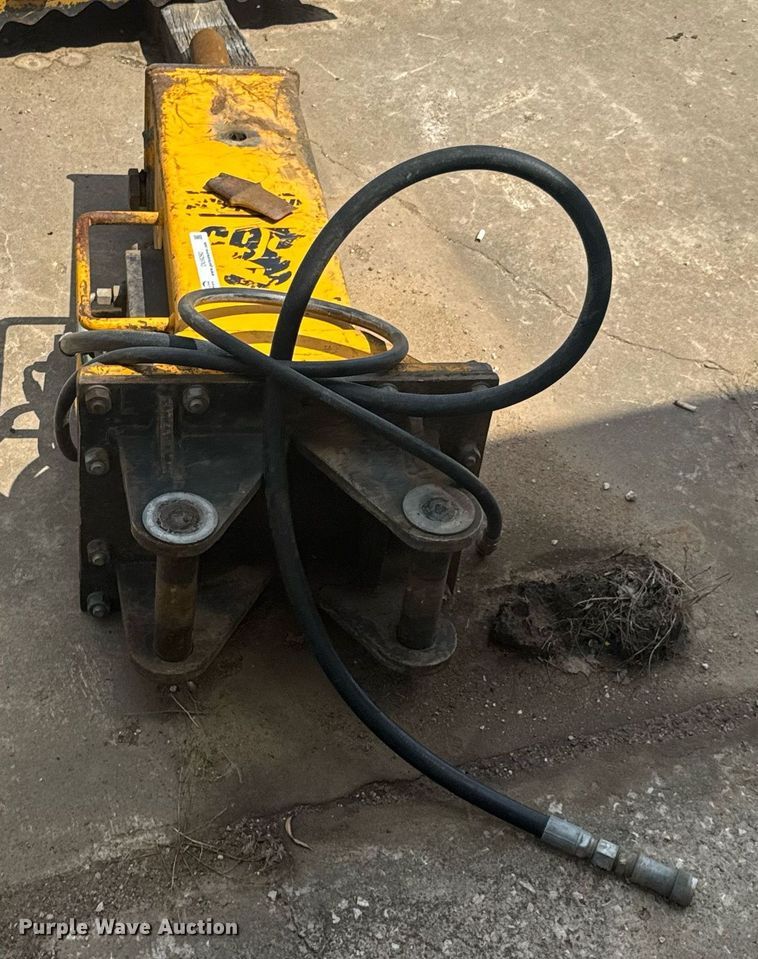 image for item DU9292 2006 Arrowhead S60 breaker