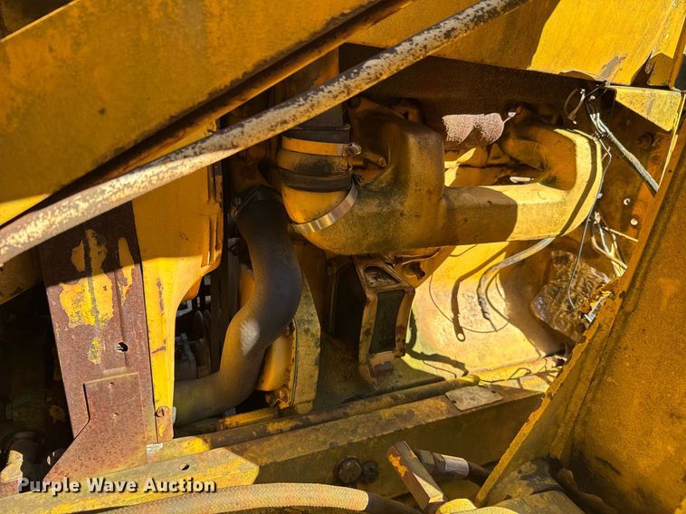 image for item DU9294 John Deere 500C backhoe