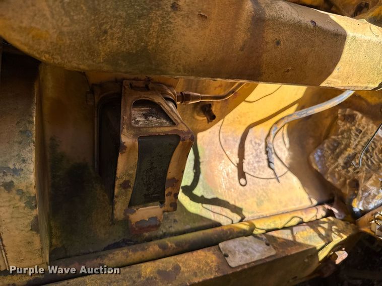 image for item DU9294 John Deere 500C backhoe