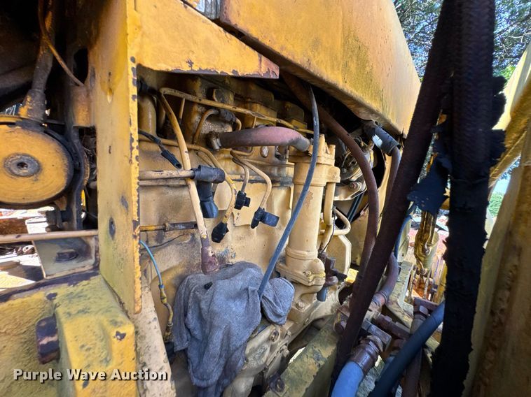 image for item DU9294 John Deere 500C backhoe