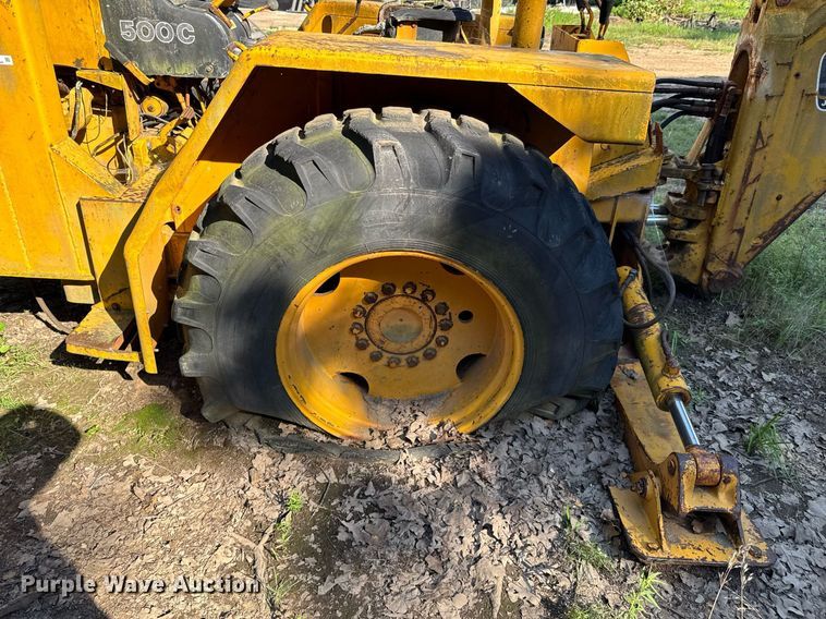 image for item DU9294 John Deere 500C backhoe