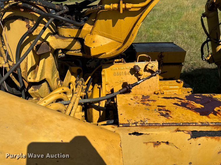 image for item DU9933 1979 Caterpillar 613B elevating scraper