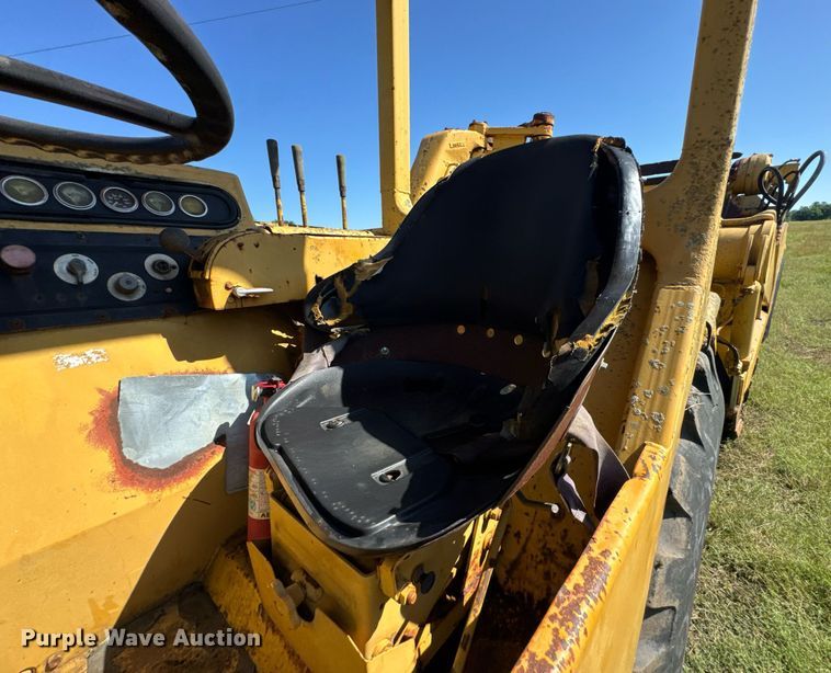 image for item DU9933 1979 Caterpillar 613B elevating scraper