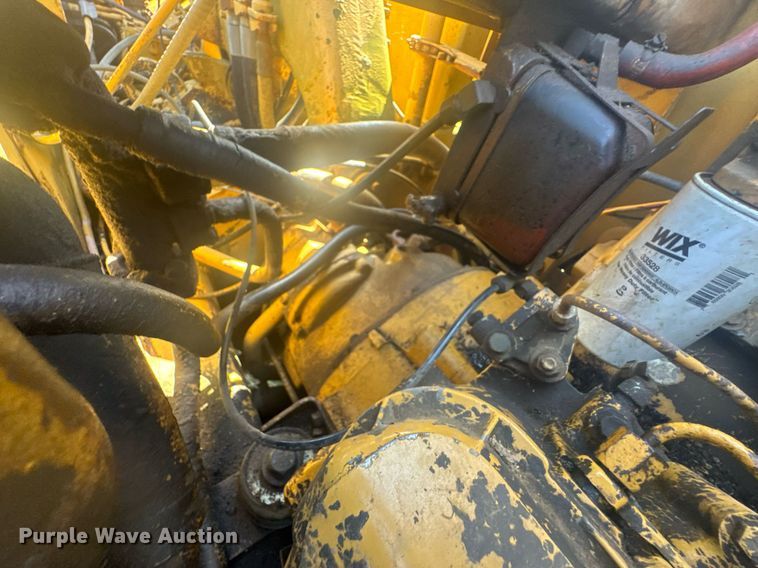 image for item DU9933 1979 Caterpillar 613B elevating scraper