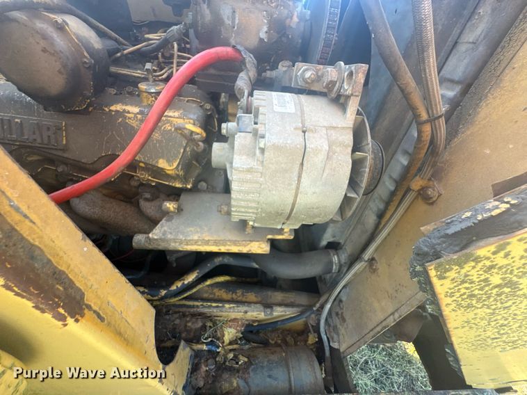 image for item DU9933 1979 Caterpillar 613B elevating scraper