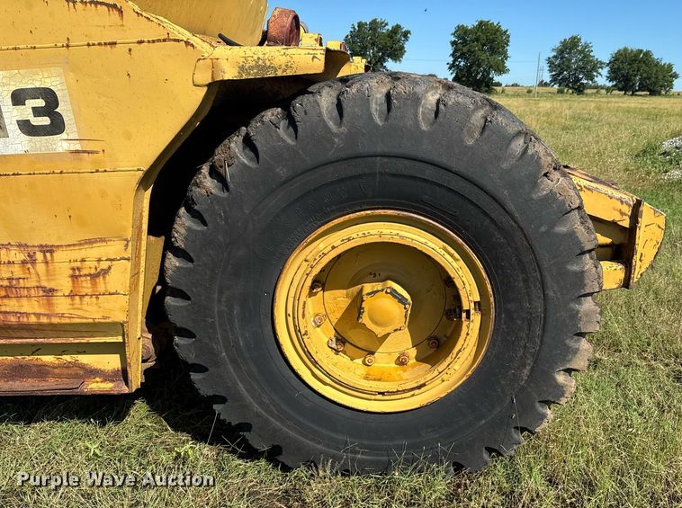 image for item DU9933 1979 Caterpillar 613B elevating scraper