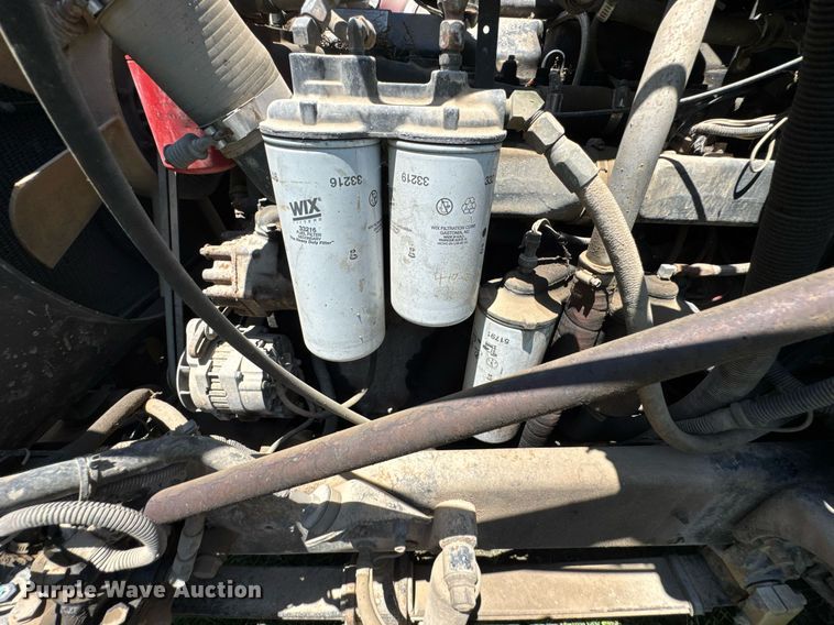 image for item DU9934 1999 Mack CH613 semi truck