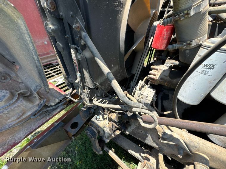 image for item DU9934 1999 Mack CH613 semi truck