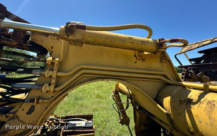 image for item DU9936 1980 Caterpillar 613B elevating scraper