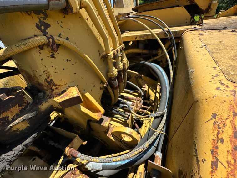 image for item DU9936 1980 Caterpillar 613B elevating scraper