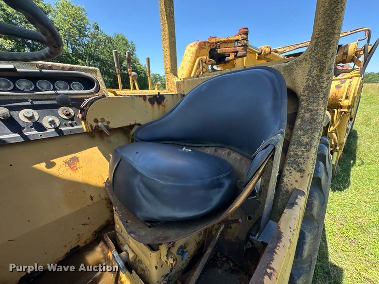 image for item DU9936 1980 Caterpillar 613B elevating scraper