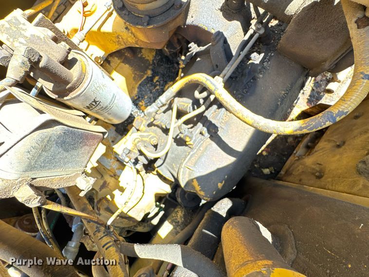 image for item DU9936 1980 Caterpillar 613B elevating scraper