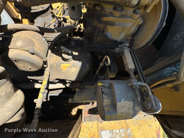 image for item DU9936 1980 Caterpillar 613B elevating scraper